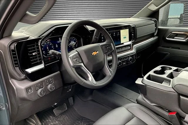 New 2026 Cypress Gray Chevrolet LT image 7