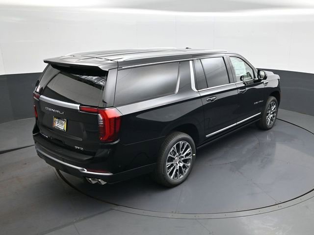 2026 GMC Yukon XL Denali - Photo 18