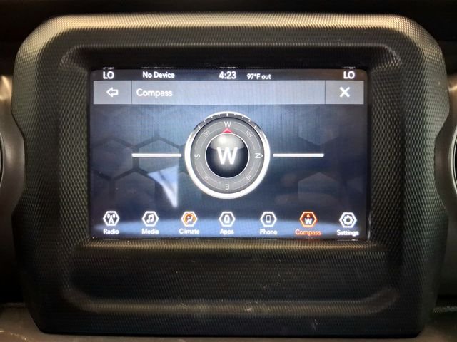 Used 2023 White Jeep Sport S image 19