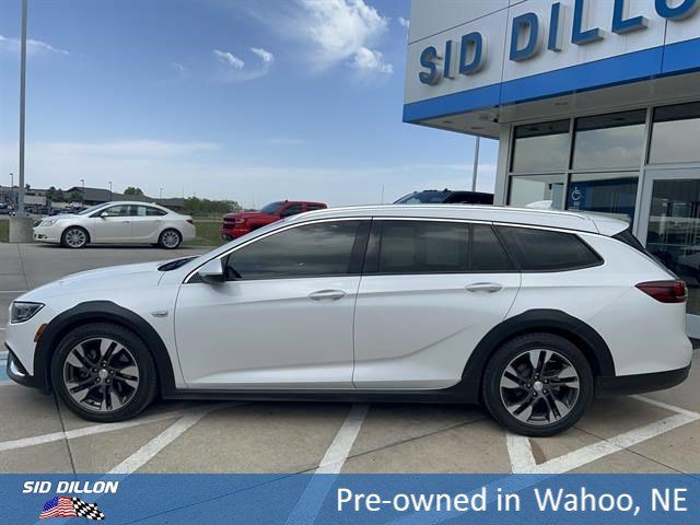 Used 2018 Buick Regal TourX Essence with VIN W04GV8SX3J1103458 for sale in Wahoo, NE