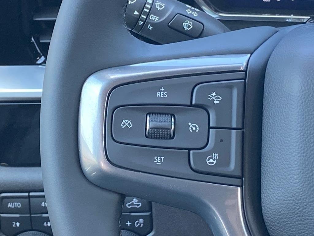 2025 Chevrolet Silverado 1500 LT - Photo 9