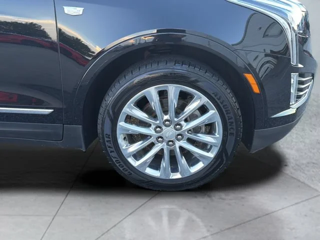 Used 2019 STELLAR BLACK METALLIC Cadillac Premium Luxury AWD image 29