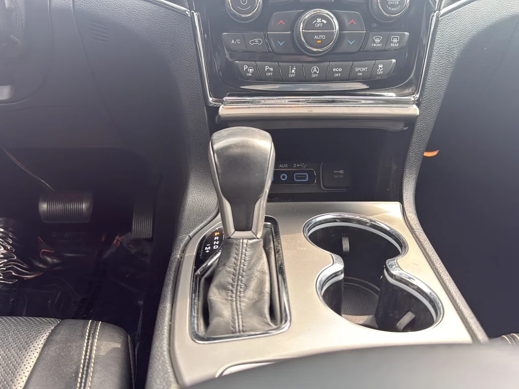 Certified Used 2021 Blue Jeep Limited image 20