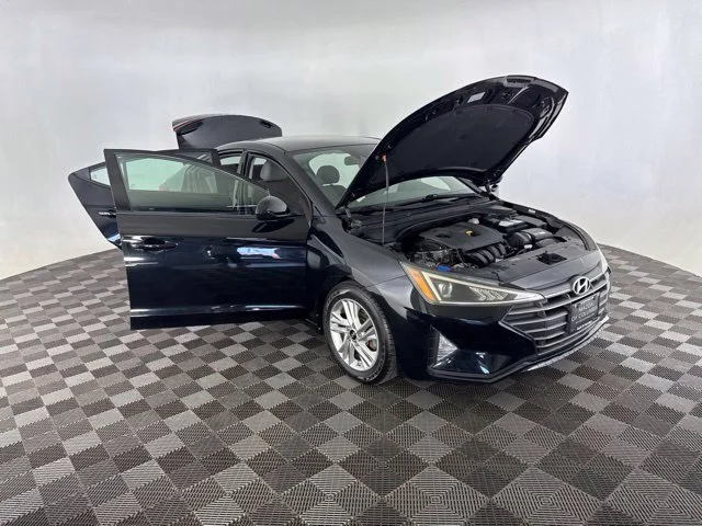 Used 2019 Black Hyundai SEL image 12