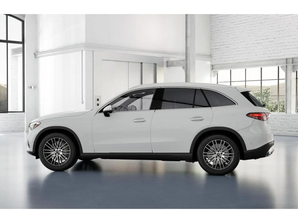 New 2026 White Mercedes-Benz GLC 300 image 33