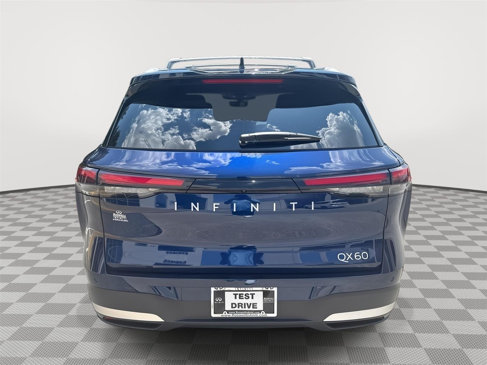 New 2027 GRAND BLUE INFINITI Luxe FWD image 7