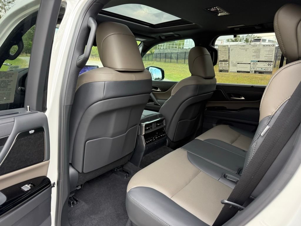 New 2026 Eminent White Pearl Lexus LX 700h OVERTRAIL image 22