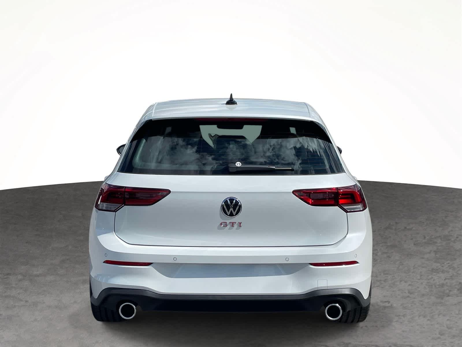 New 2026 Opal White Pearl Volkswagen Autobahn image 4
