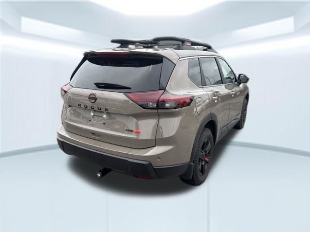 Used 2025 Beige/tan Nissan Rock Creek image 6