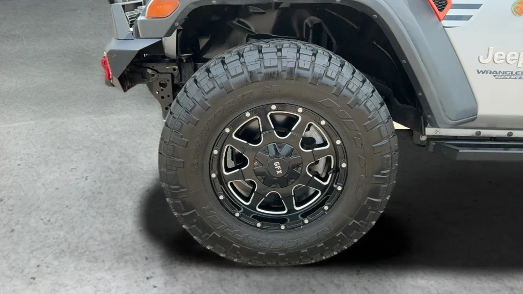 Certified Used 2020 Silver Jeep Sport S image 21