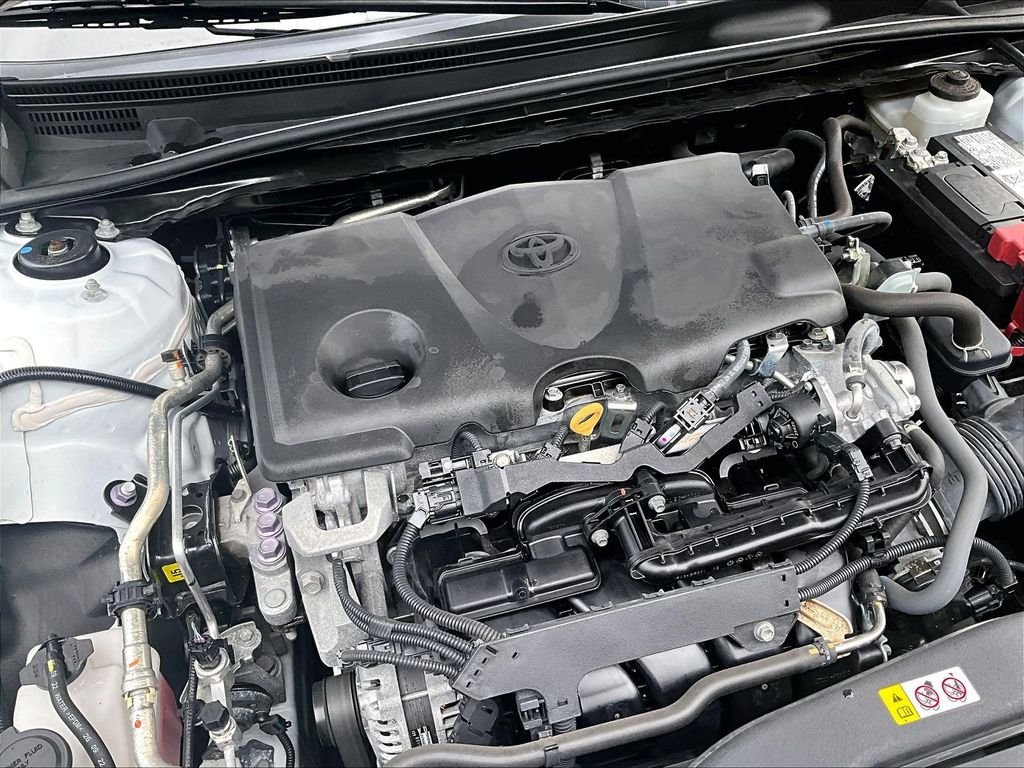 Used 2023 White Toyota SE image 32