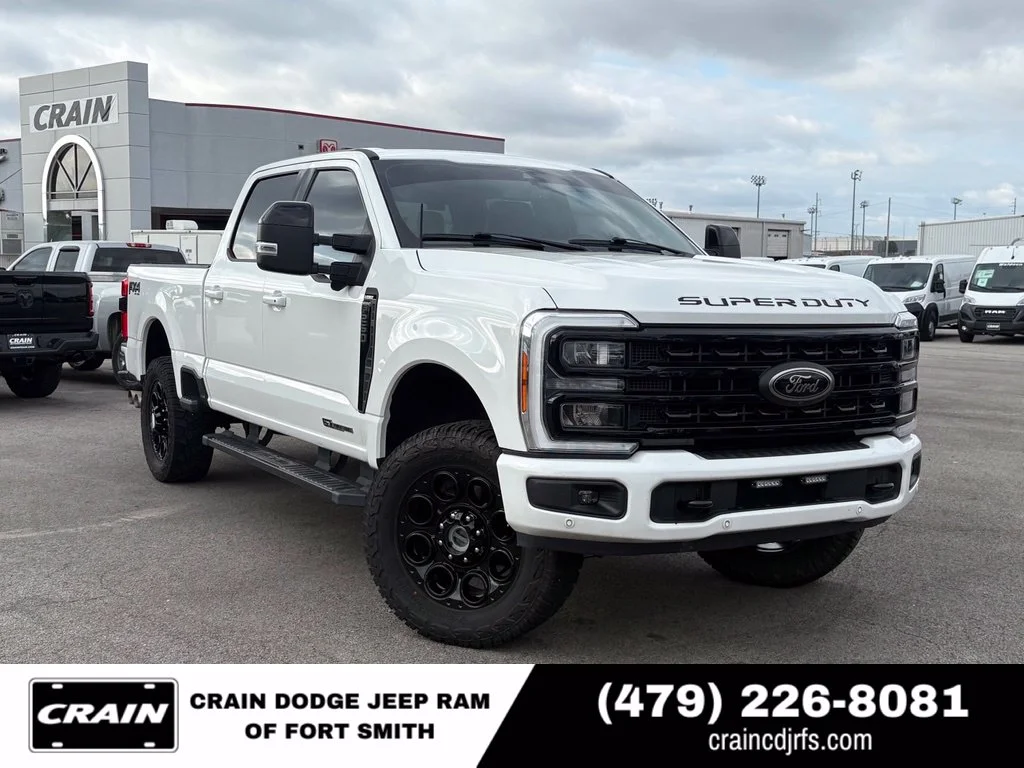 Used 2023 White Ford Lariat image 1