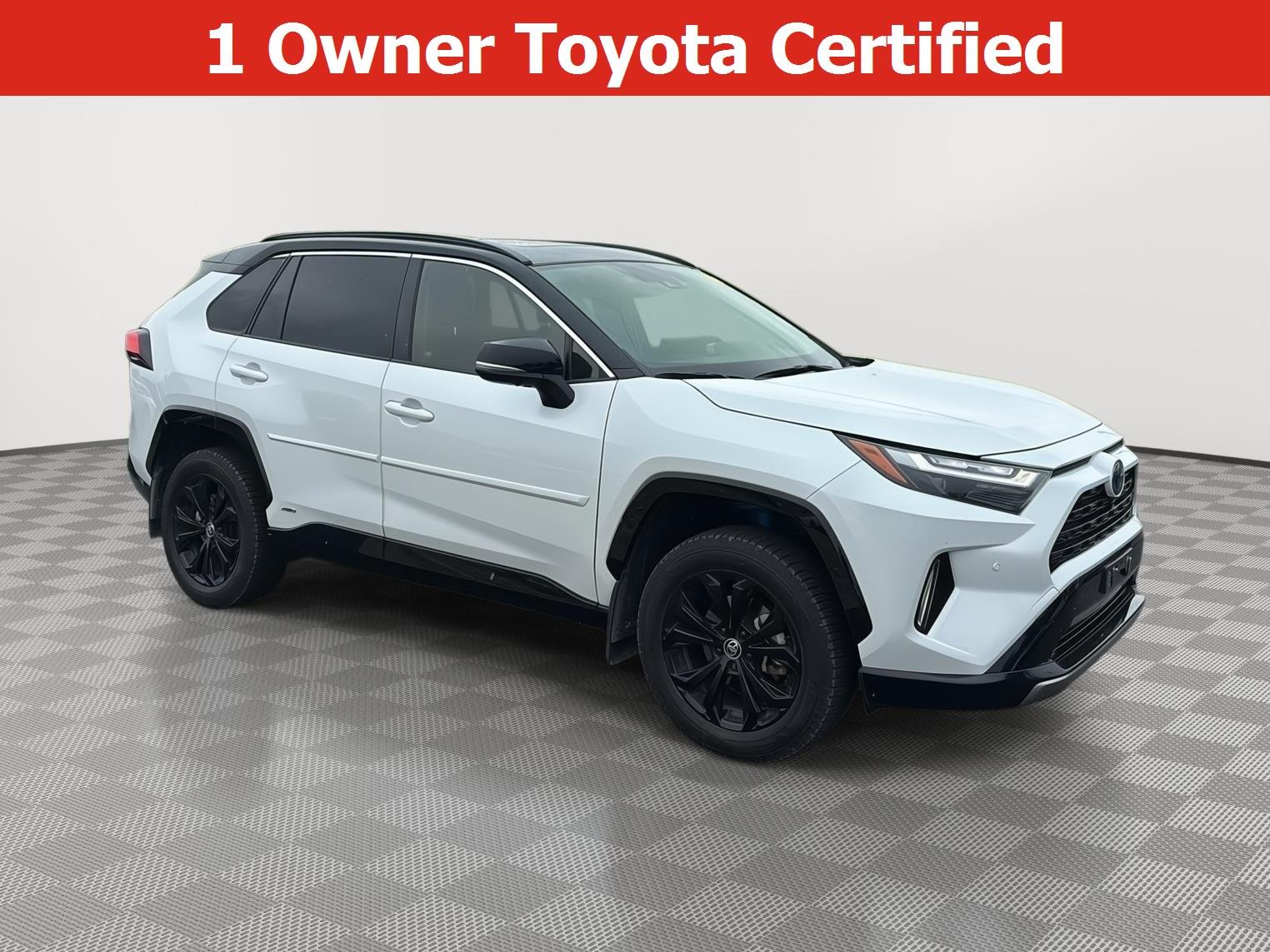 2024 Toyota RAV4 Hybrid XSE AWD's photo
