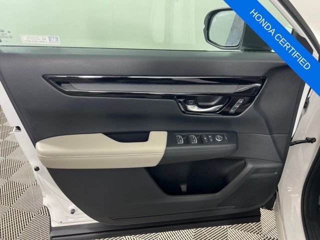 Certified Used 2024 Platinum White Pearl Honda EX-L image 10