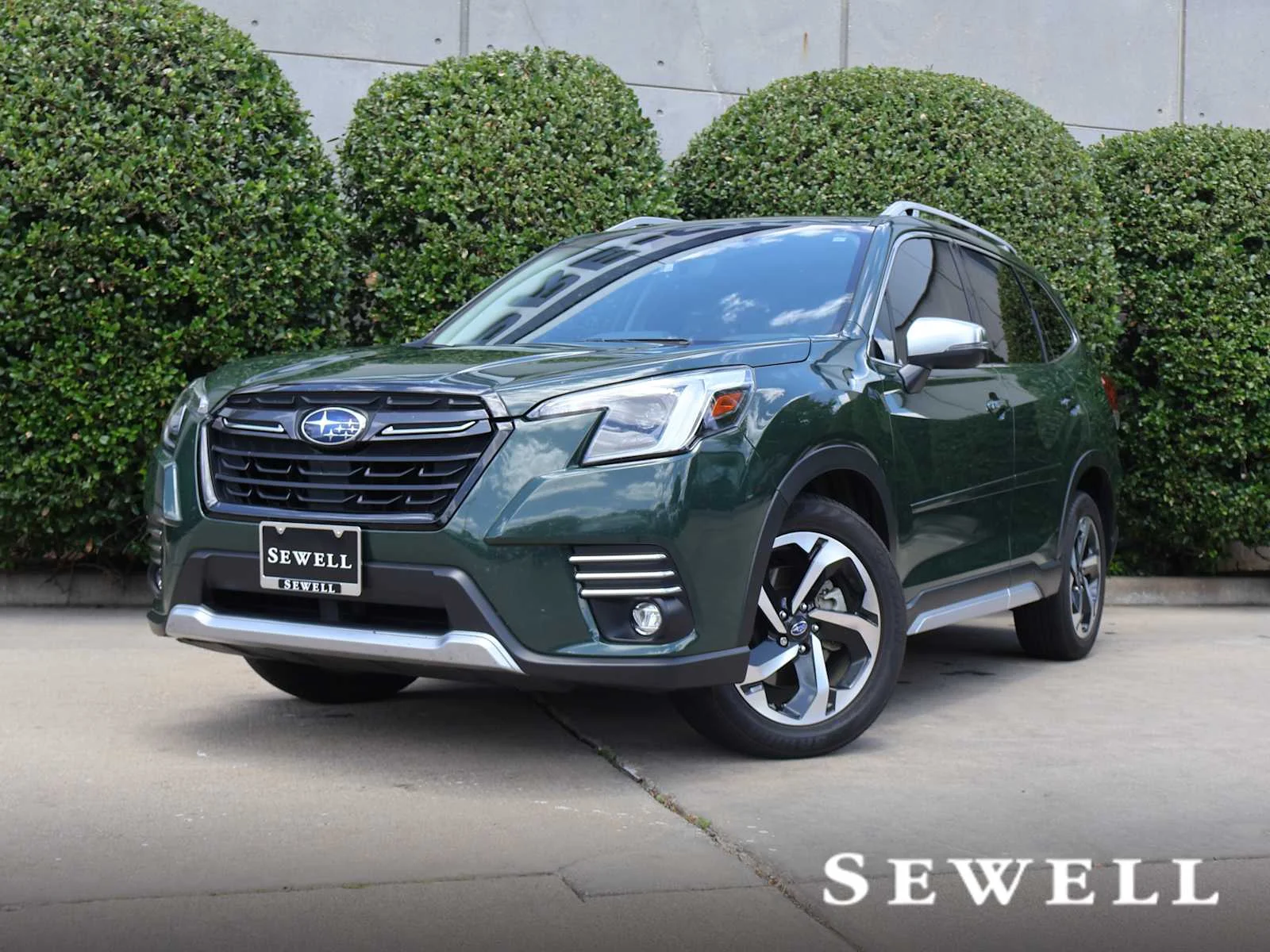 2024 Subaru Forester Touring's photo