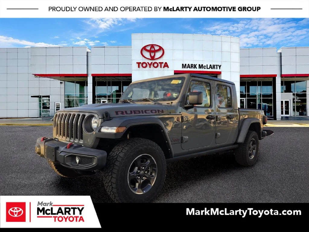Used 2021 Gray Jeep Rubicon image 1