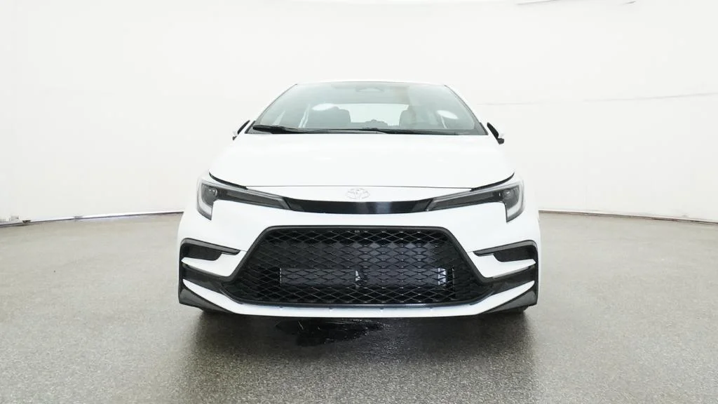 New 2026 Ice Cap Toyota SE image 6