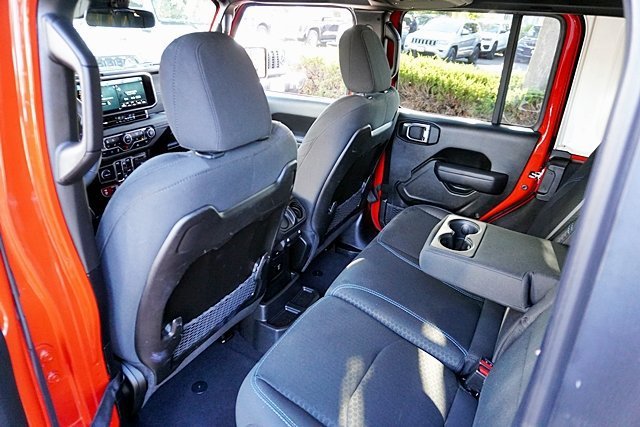 Used 2025 Red Jeep Rubicon 4xe image 27