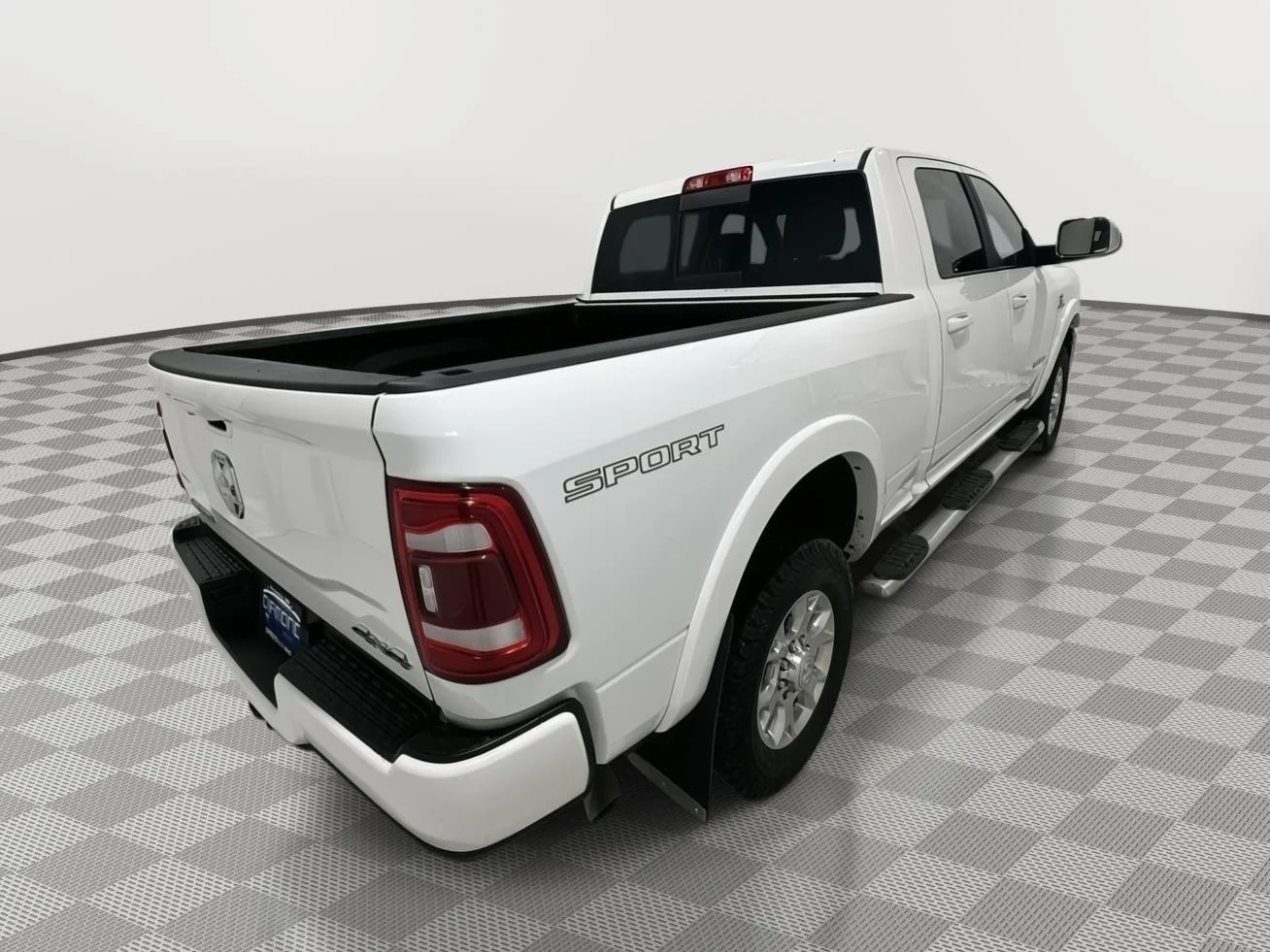 Used 2022 Bright White Clearcoat Ram Laramie image 5