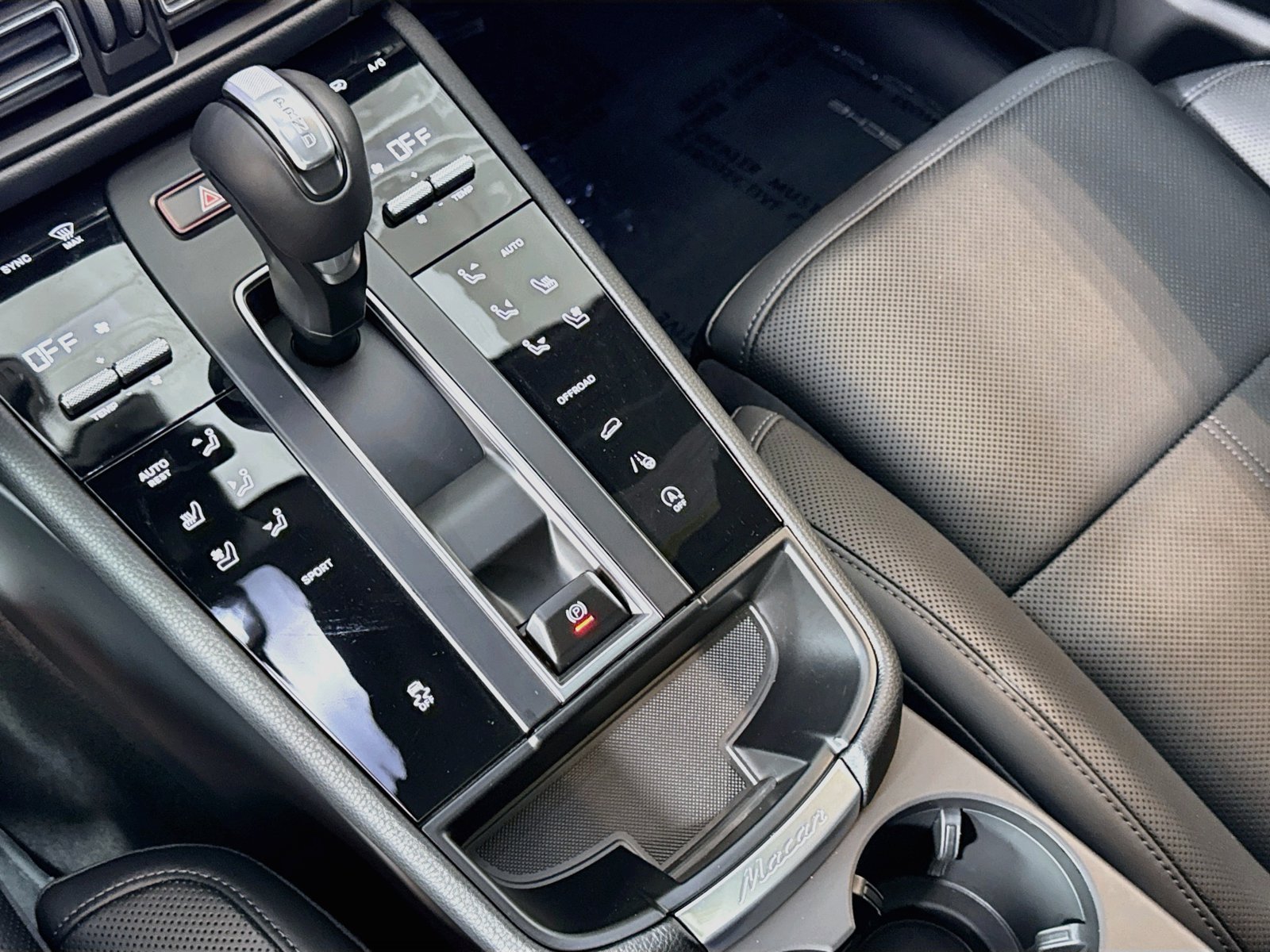 Used 2026 Dolomite Silver Metallic Porsche T image 19