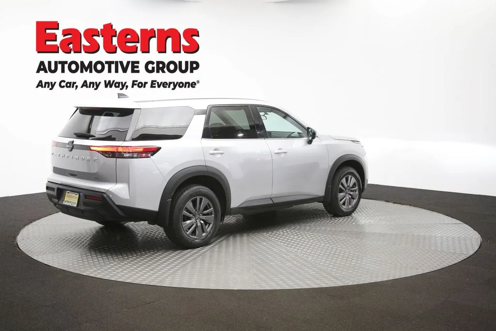 Used 2023 Silver Nissan S image 40
