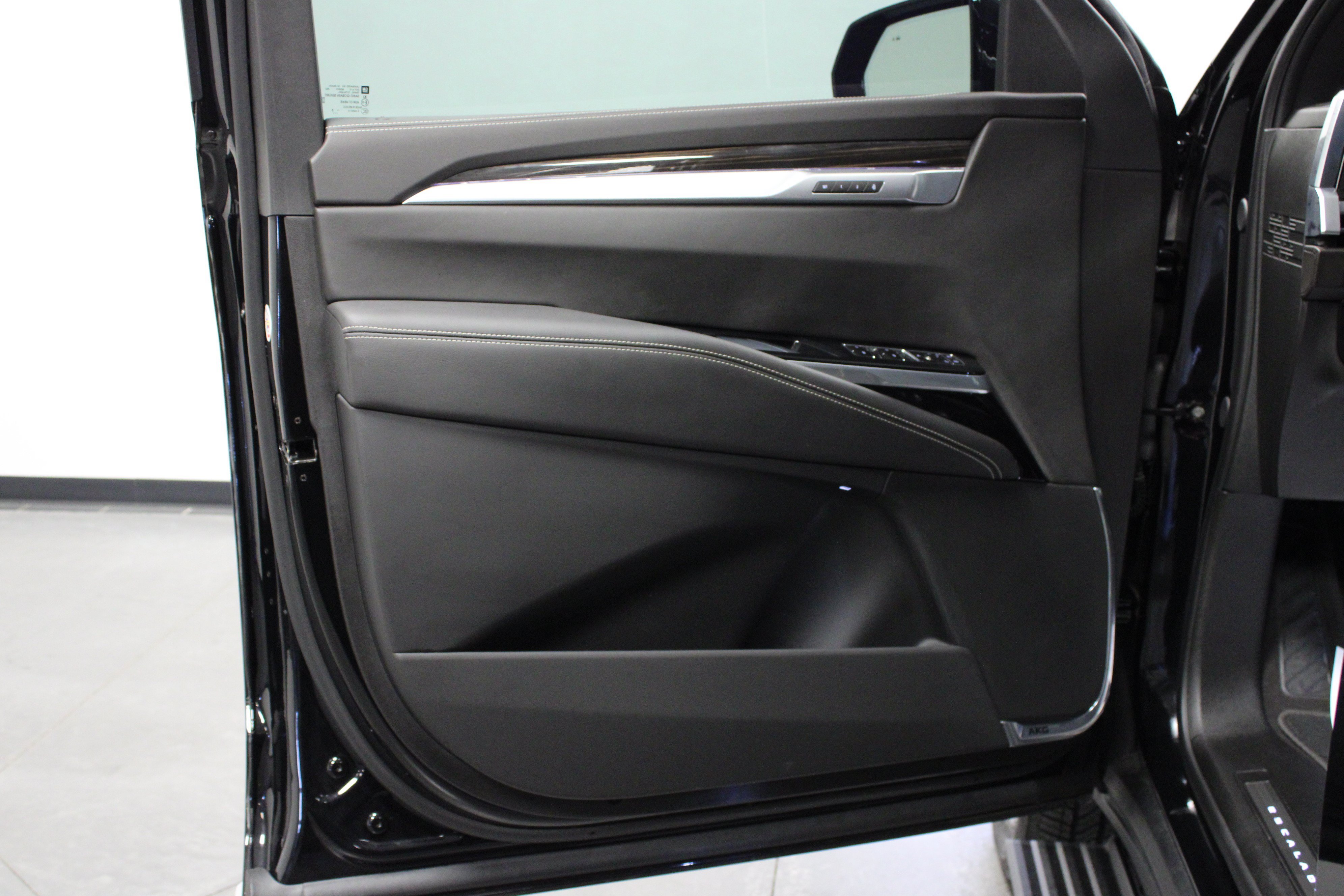 Used 2025 Black Raven Cadillac 4WD Premium Luxury image 11