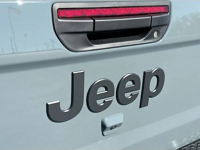 New 2026 Anvil Clear-Coat Exterior Paint Jeep Sahara image 19