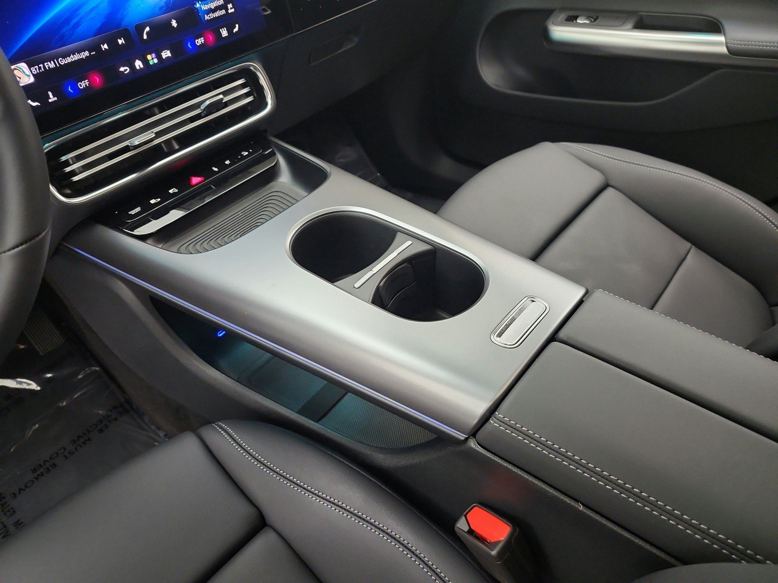 New 2027 Cirrus Silver Metallic Mercedes-Benz CLA 250+ Electric image 31
