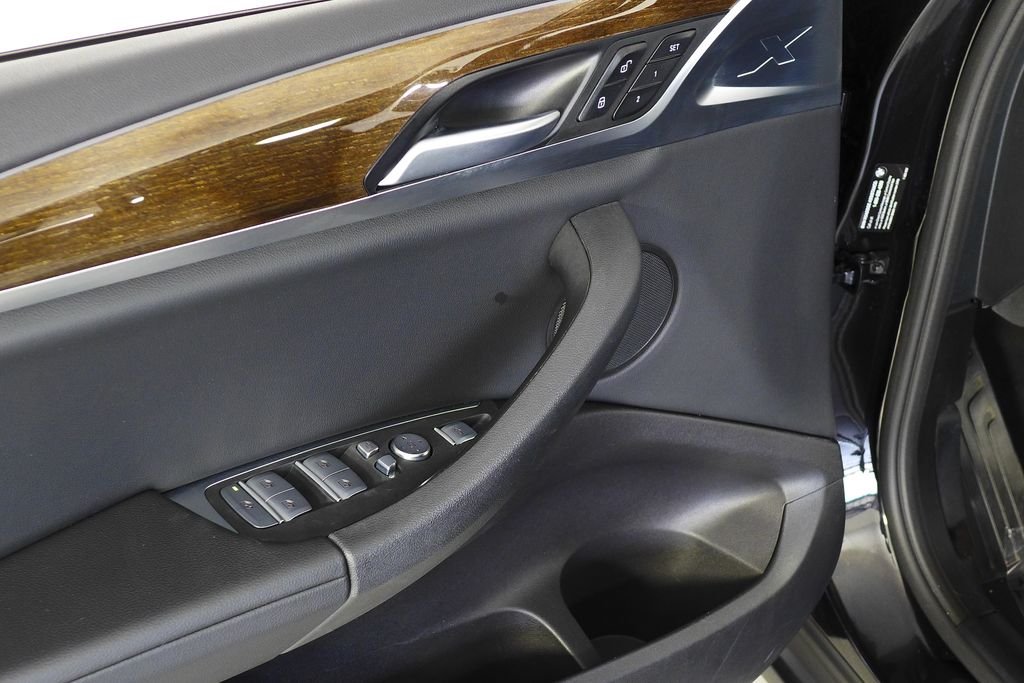 Used 2023 Black Sapphire Metallic BMW sDrive30i image 12