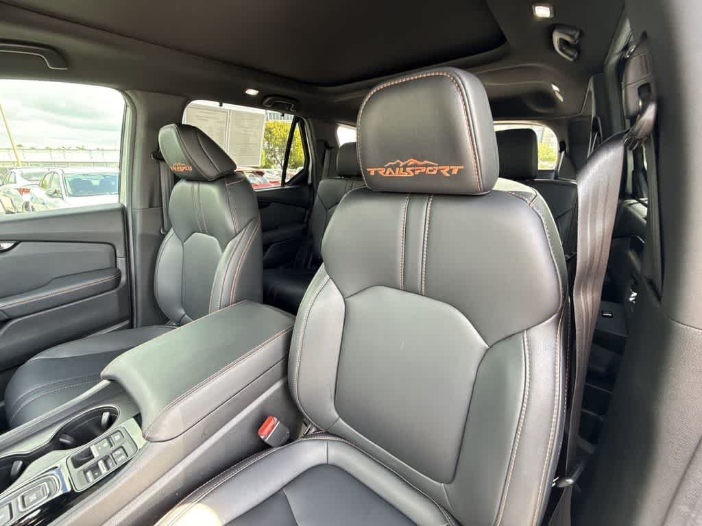 Used 2025 Lunar Silver Metallic Honda TrailSport image 14