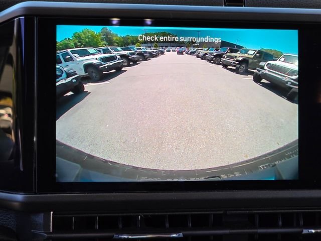 New 2026 Granite Crystal Metallic Clearcoat Jeep 85th Anniversary Edition image 19