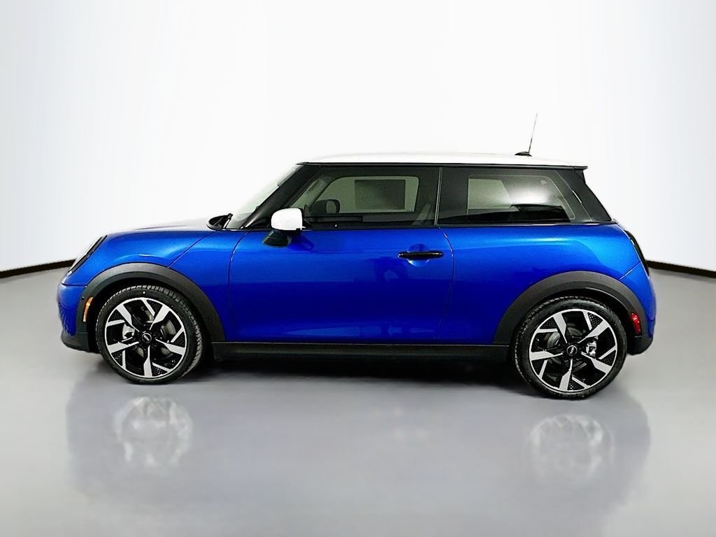 Certified Used 2025 Blue MINI Signature Plus image 8