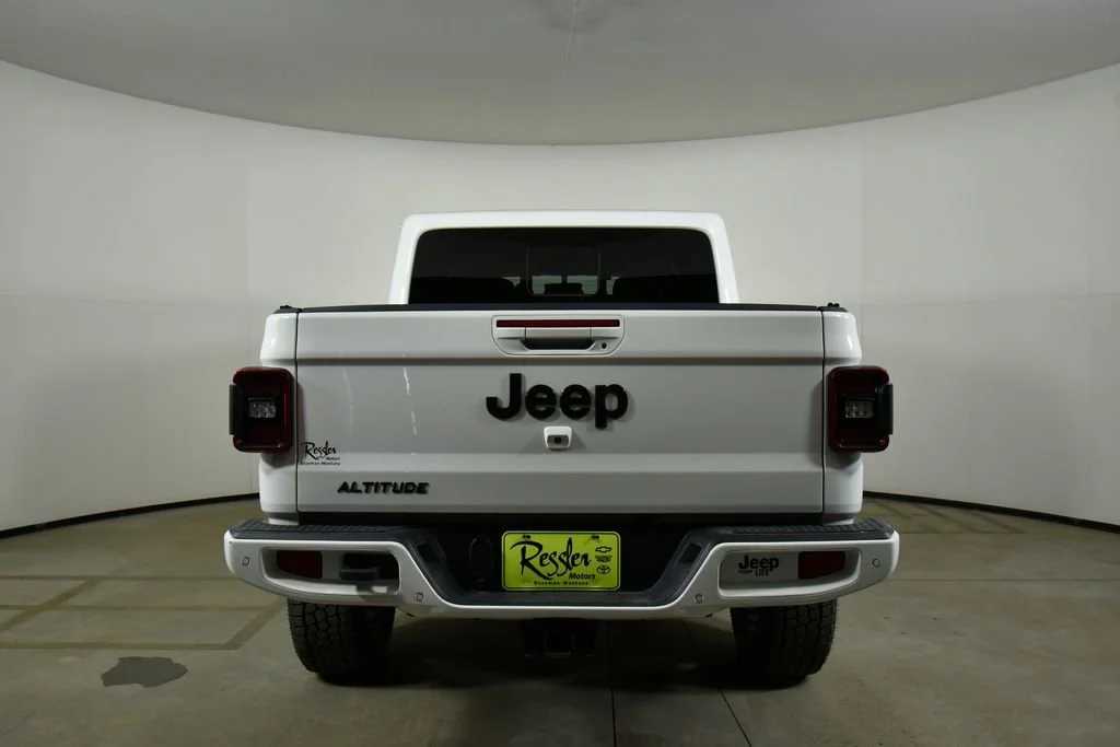 Used 2021 Gray Jeep High Altitude image 12