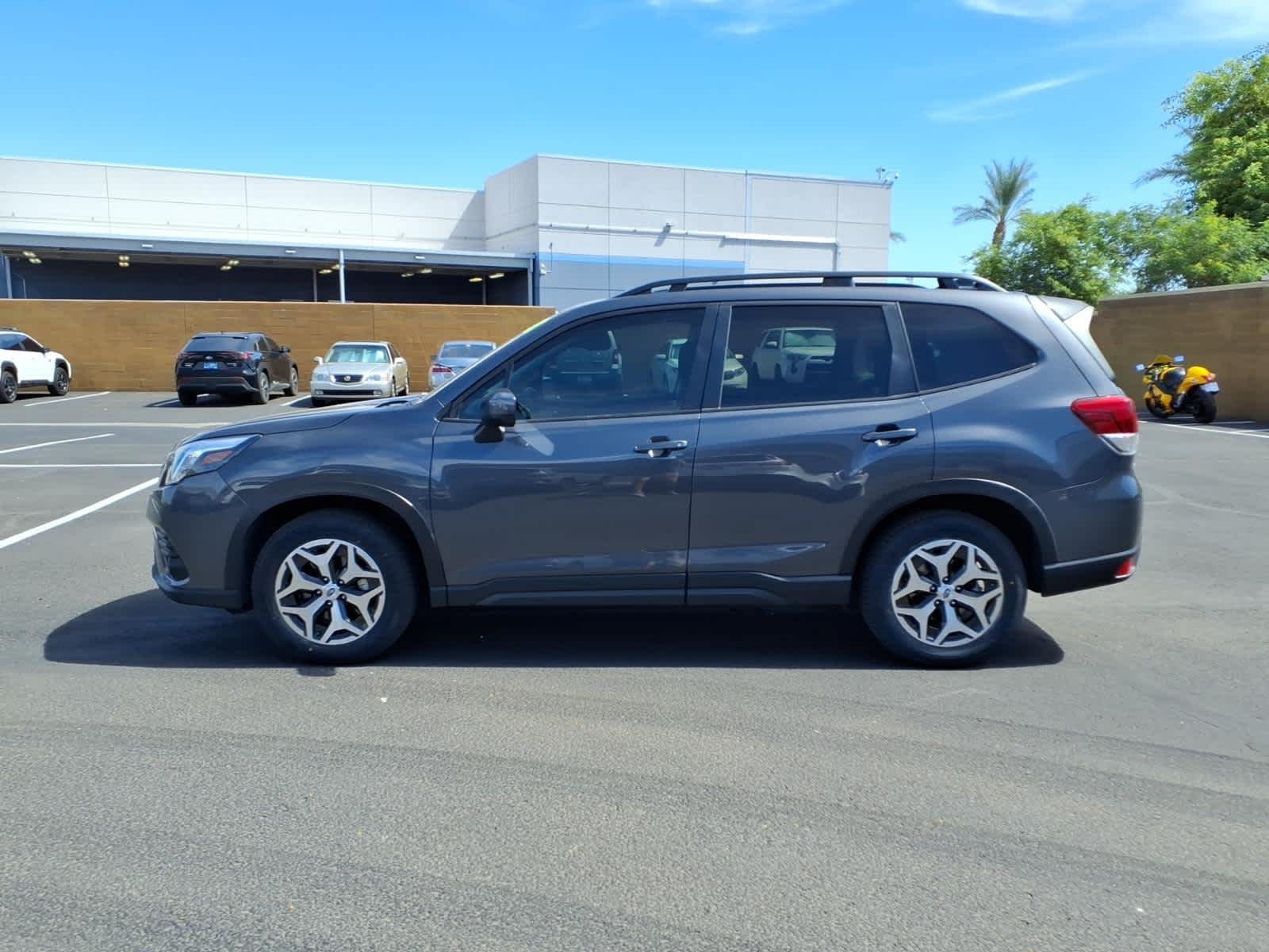 Used 2024 Magnetite Gray Metallic Subaru Premium image 7