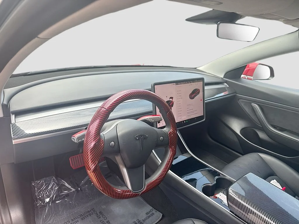 Used 2020  Tesla Standard image 10