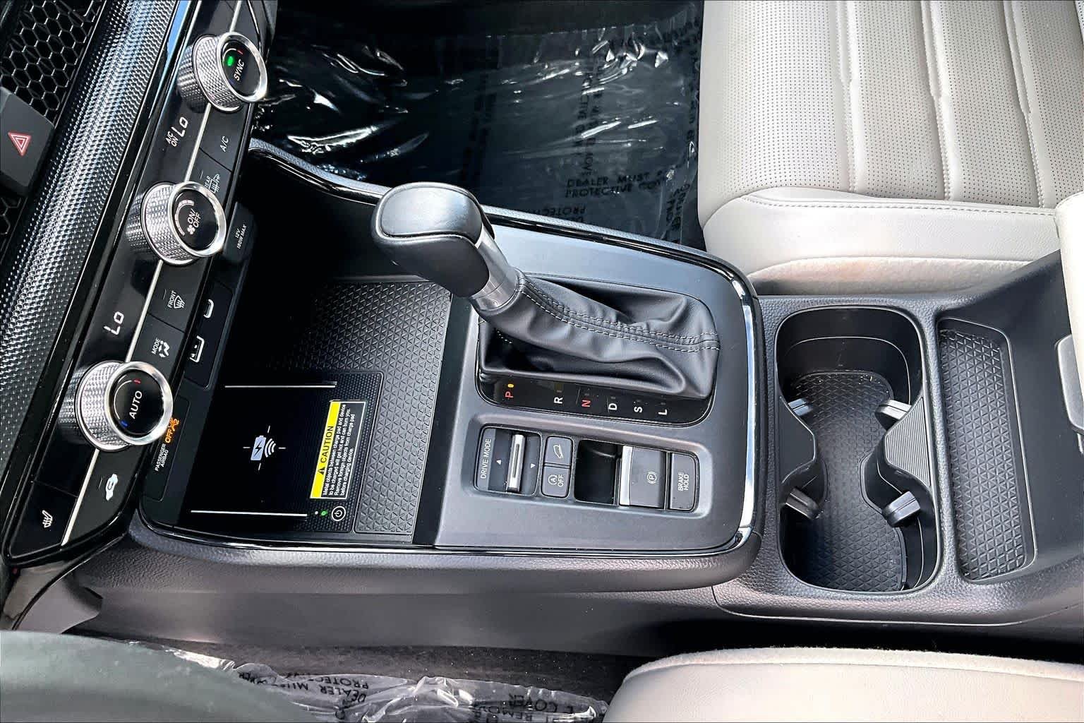 2024 Honda CR-V EX-L - Photo 17