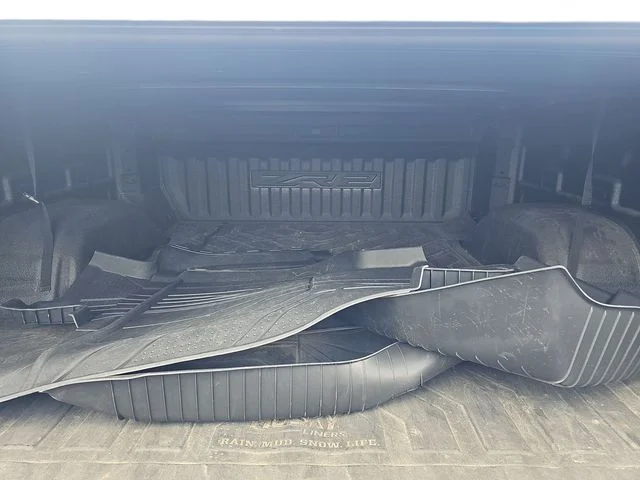 Used 2024 Gray Chevrolet ZR2 image 19