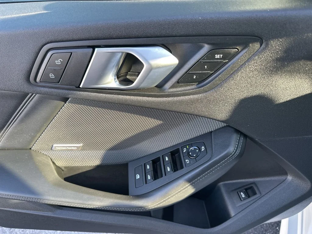2025 BMW 2 Series 228 - Photo 9