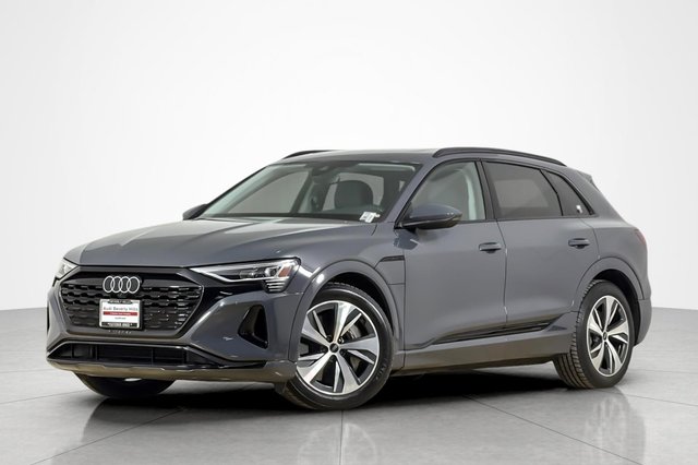 2024 Audi Q8 e-tron Premium quattro