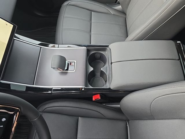 2026 Land Rover Range Rover Evoque Dynamic SE - Photo 16