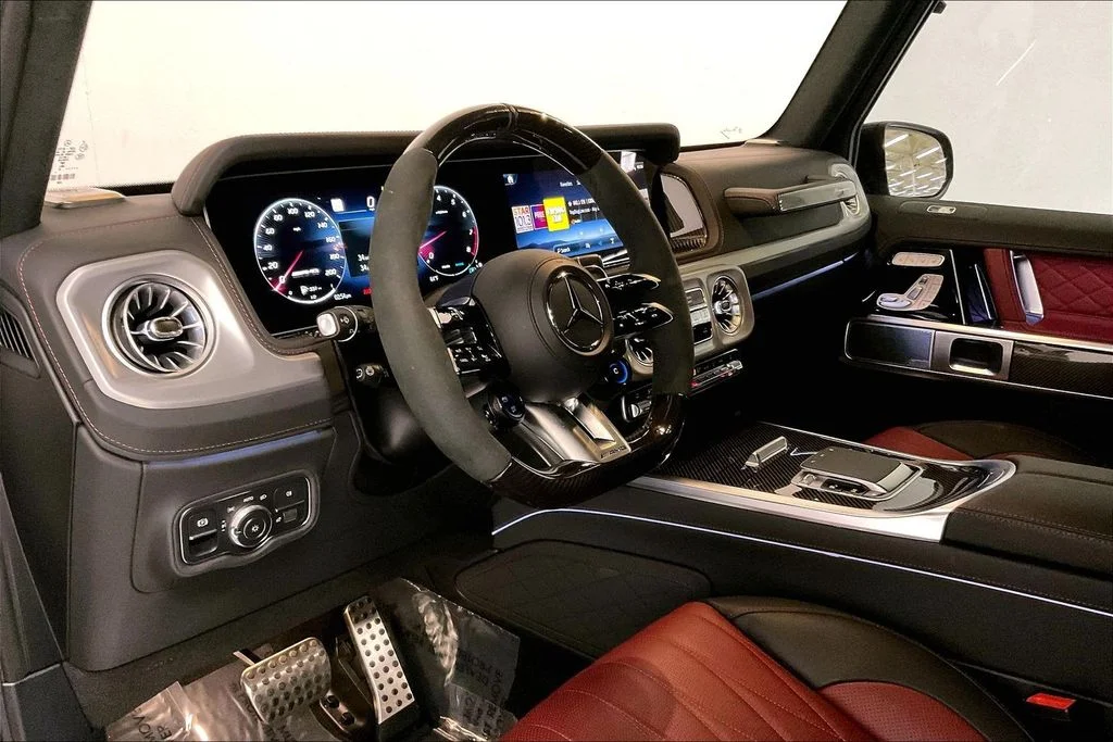 Used 2025 Gray Mercedes-Benz G 63 AMG® image 7