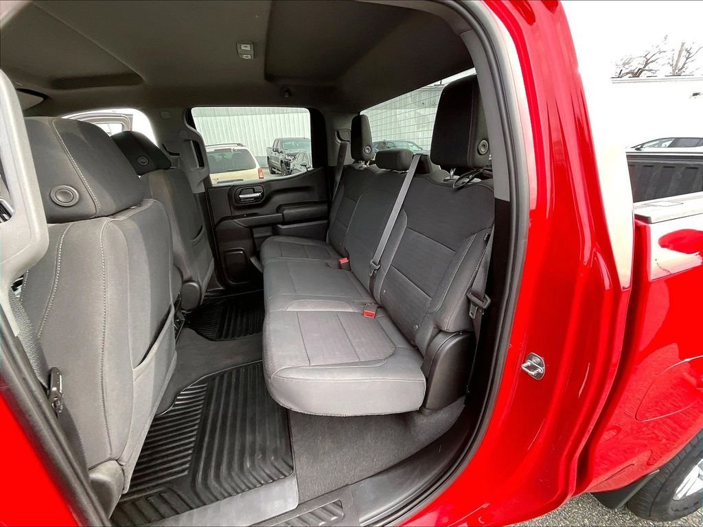 Used 2022 Red Chevrolet LT image 15