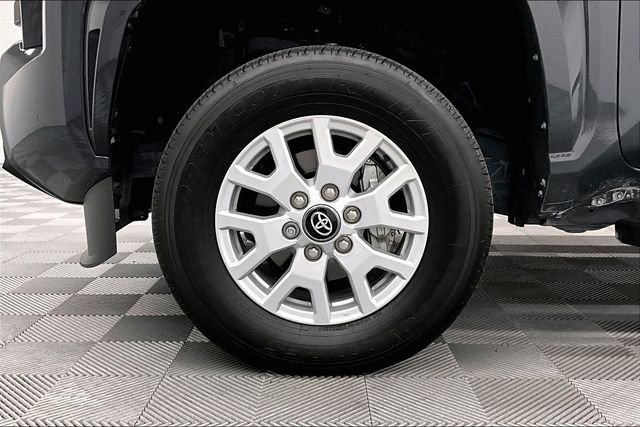 2024 Toyota Tacoma SR5 - Photo 10