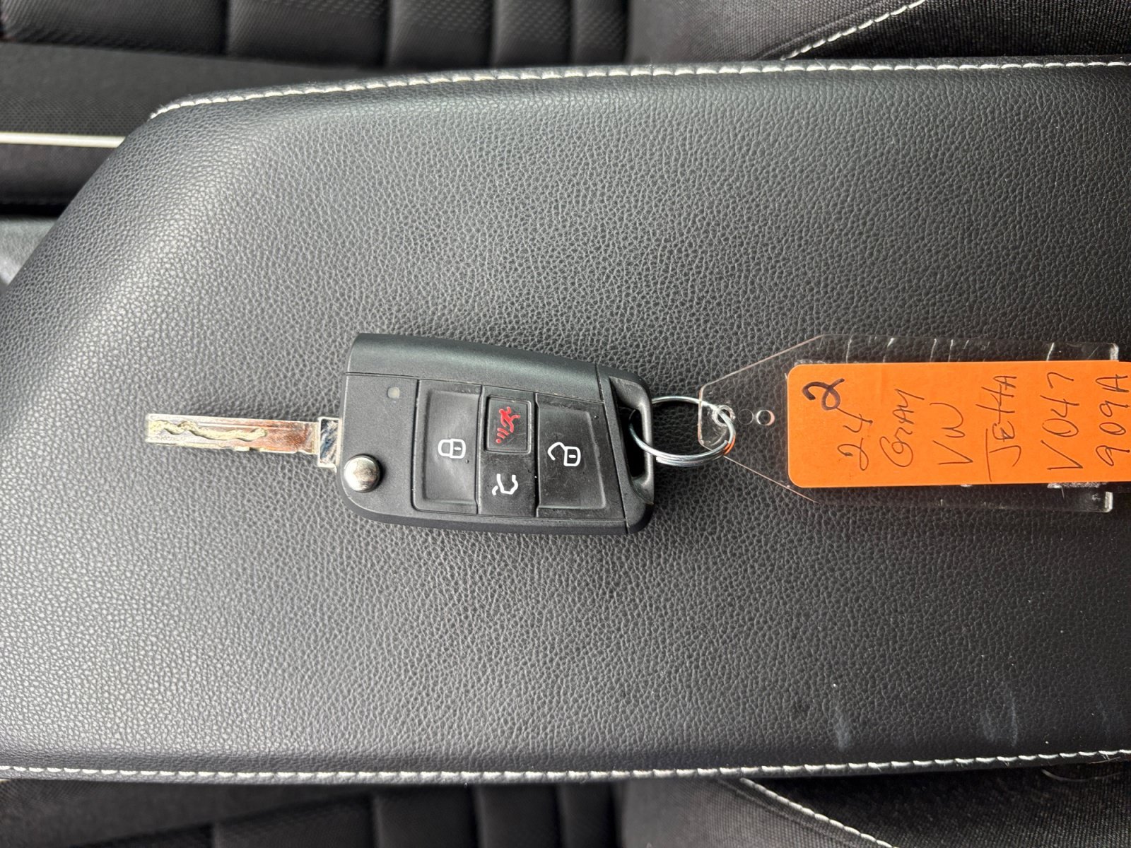 Certified Used 2024 Platinum Gray Metallic Volkswagen Sport image 26