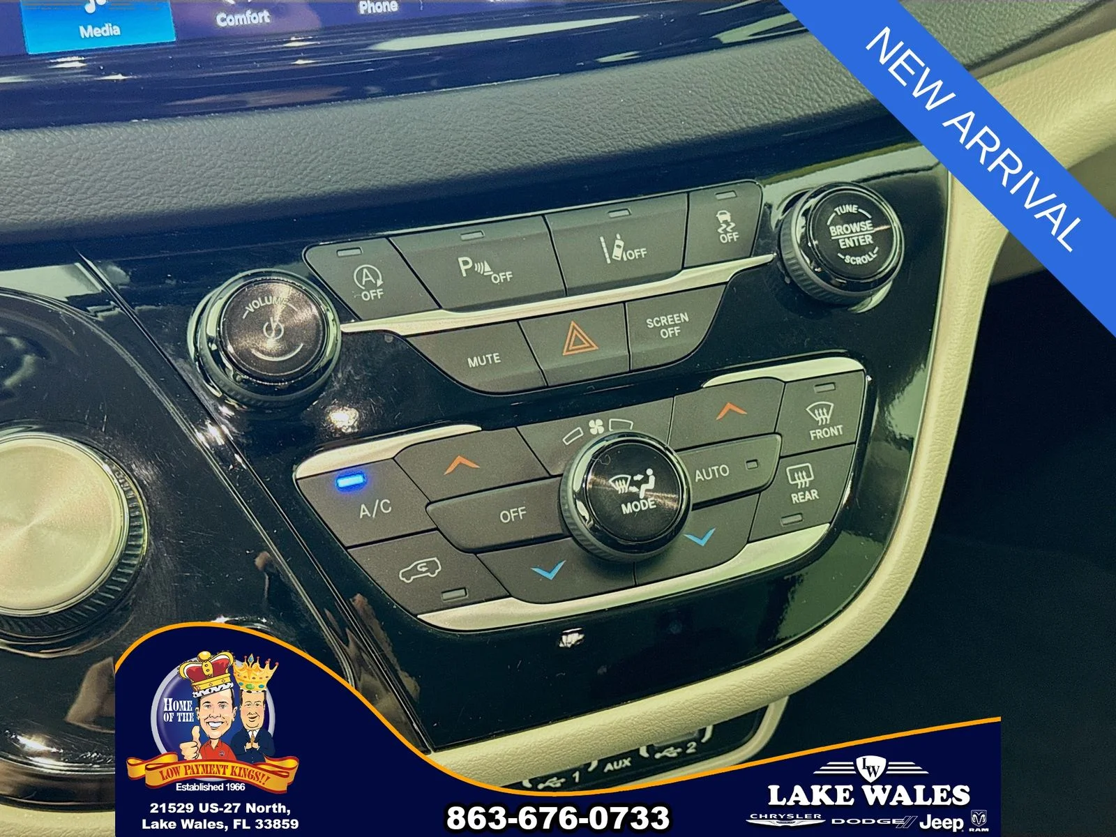 Certified Used 2024 Silver Chrysler Touring L image 15