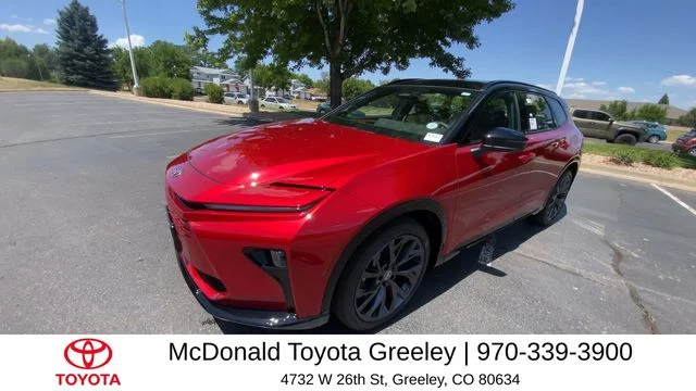 New 2026 Finish Line Red with Black roof <sup>1</sup> Toyota  Limited image 4