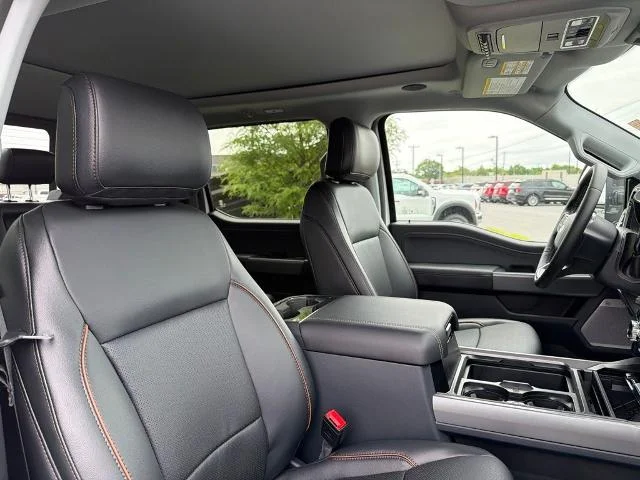New 2026 Oxford White Ford F-250® Lariat® image 25