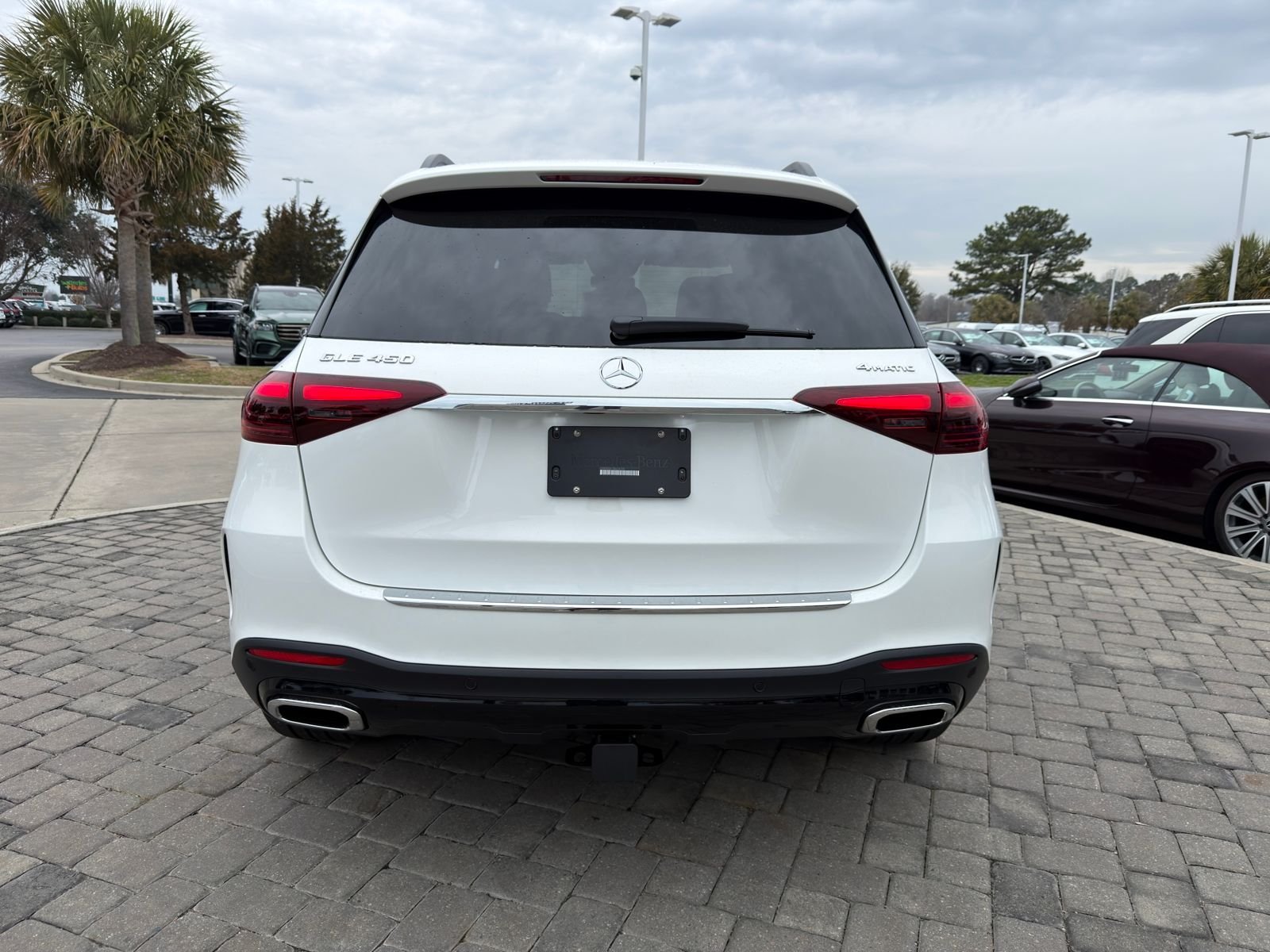 New 2026 Polar White Mercedes-Benz GLE 450 image 9