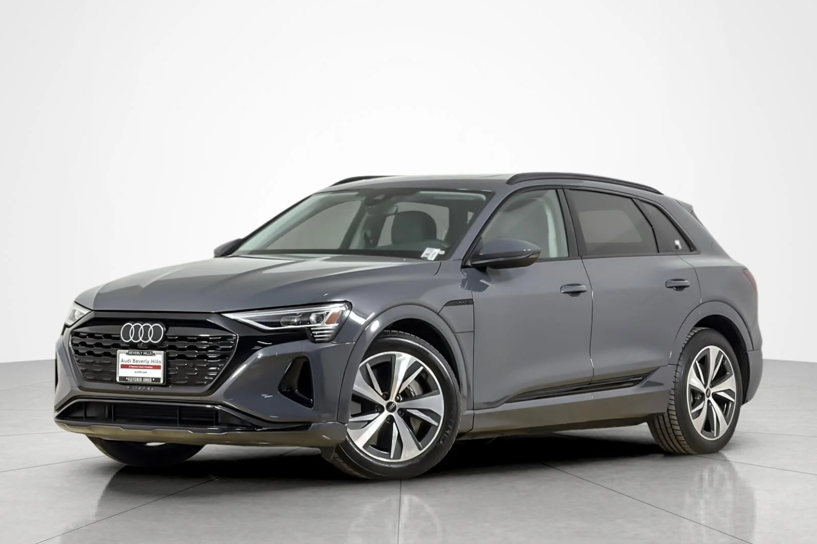 2024 Audi Q8 e-tron