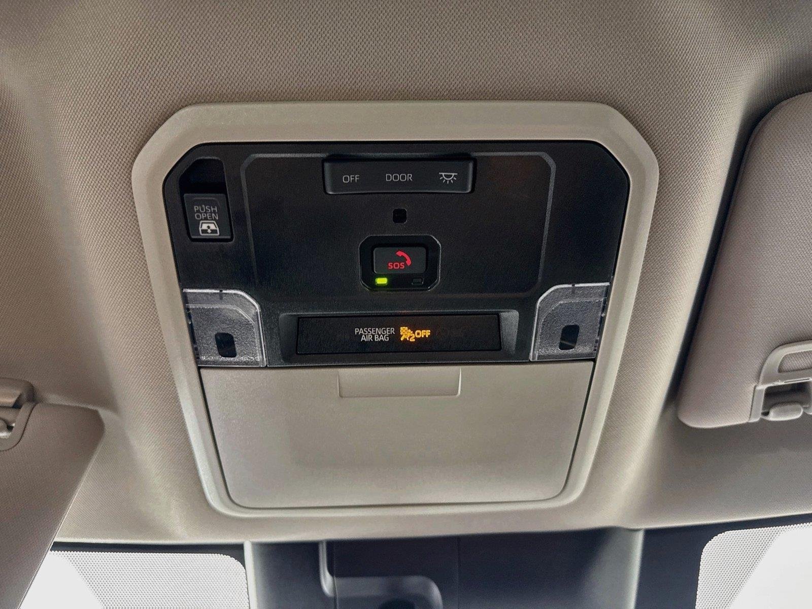 Used 2024 Ice Cap Toyota SR5 image 6